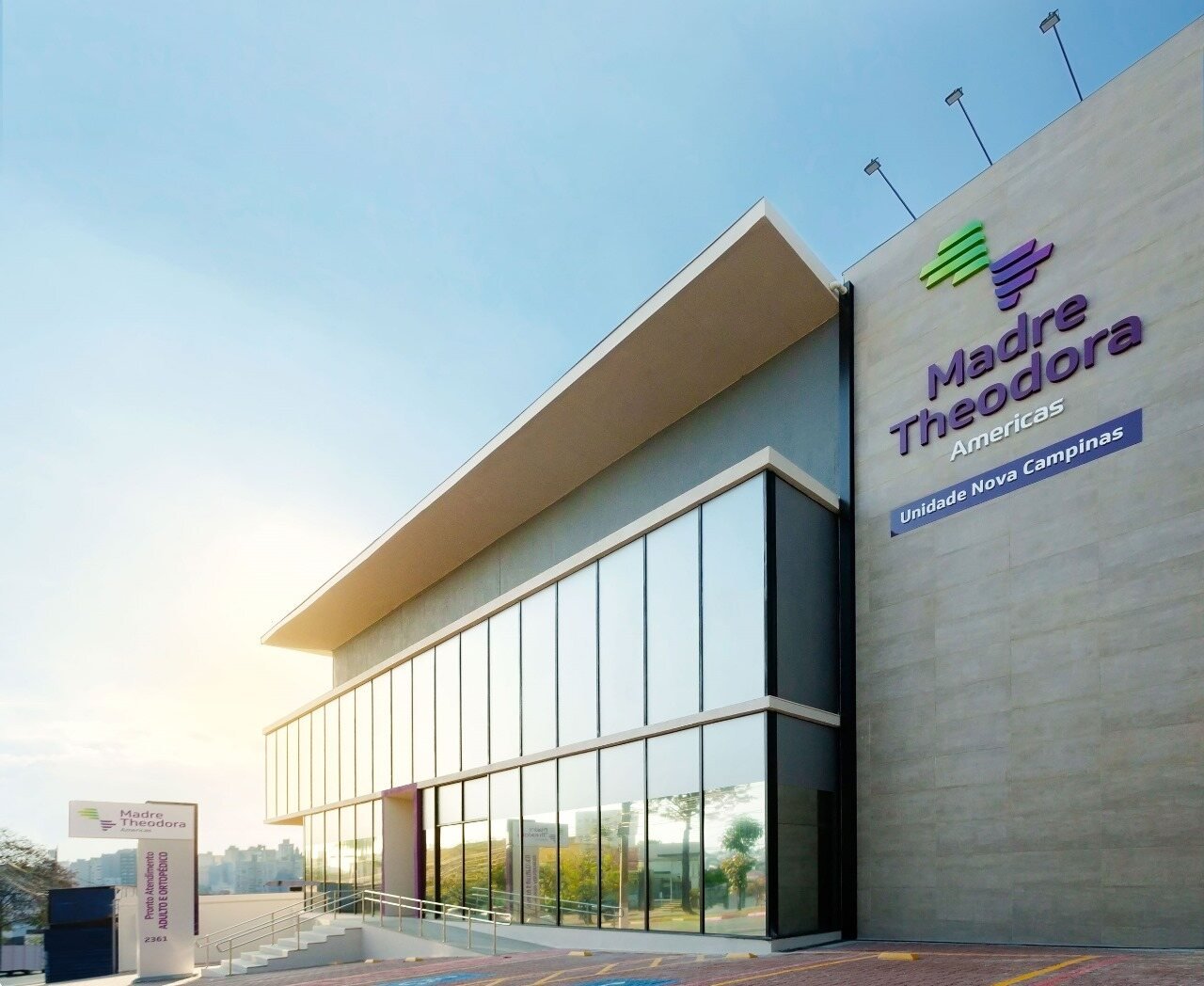 Hospital e Maternidade Madre Theodora