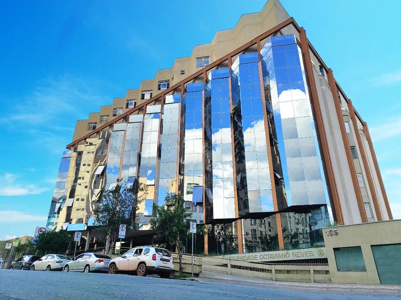Hospital e Maternidade Octaviano Neves