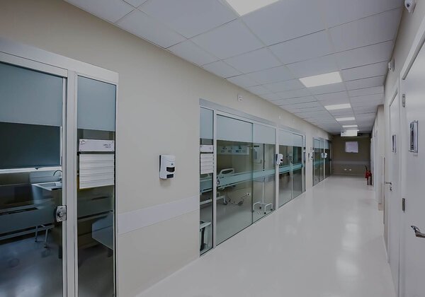 Hospital São Marcelino Champagnat: Corredor da UTI