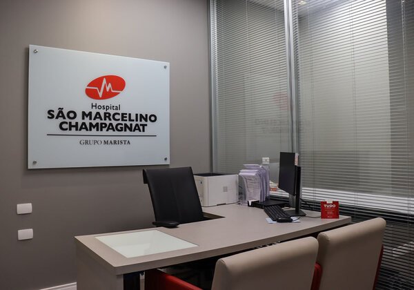 Hospital São Marcelino Champagnat: Consultório